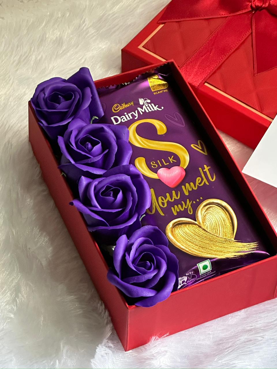 Valentine's Day Special Silk Heart Dairy Milk Hamper